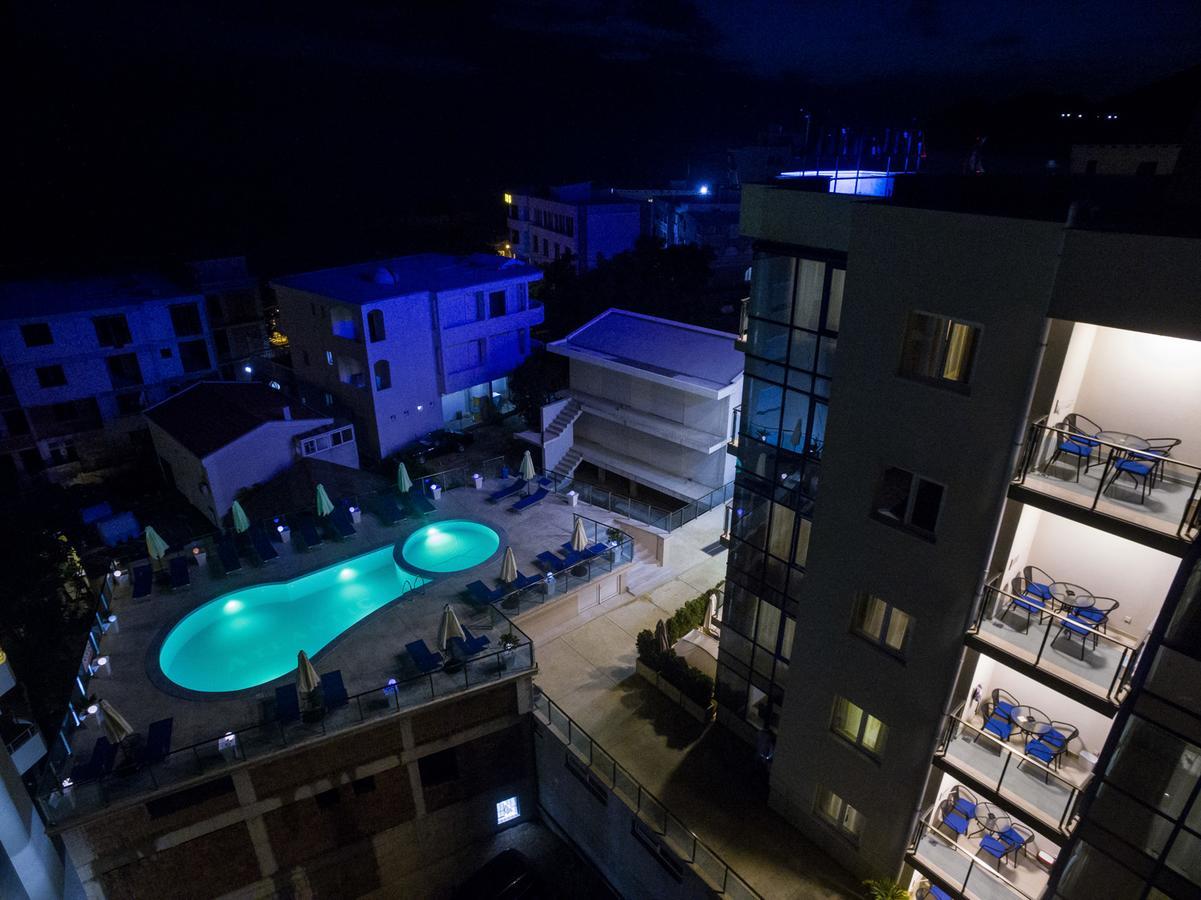 Atlantic Apartment *